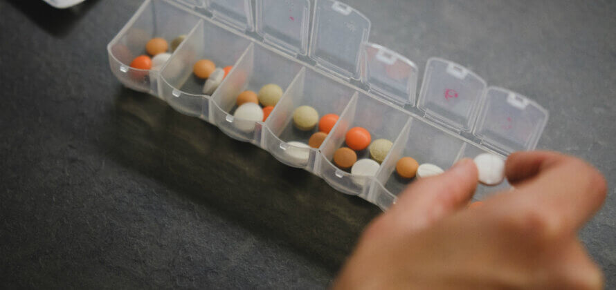 Når hovedpinepillerne giver dig hovedpine